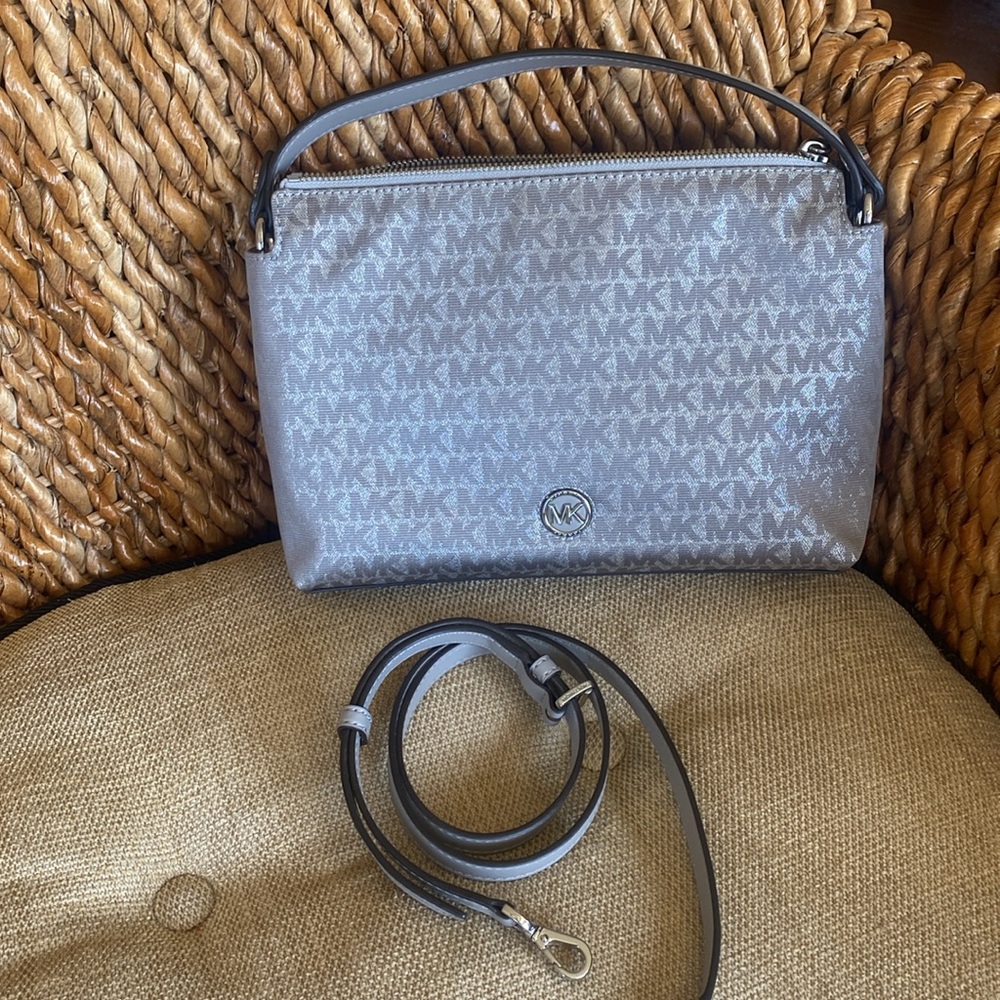 NWT MICHAEL Michael Kors Two-way Gray Women's Bag